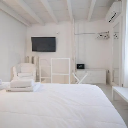 Casa Balmes 2*